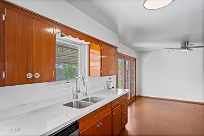 2051 W Windsor Avenue, Phoenix, AZ 85009 - Photo 21