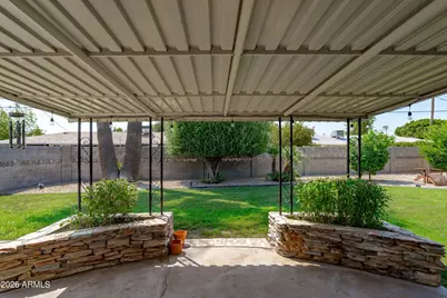 2051 W Windsor Avenue, Phoenix, AZ 85009 - Photo 41