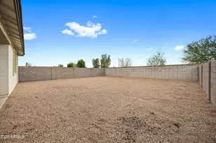 25602 South 224th Pl, Queen Creek, AZ 85142 - Photo 35