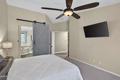 39722 N New River Road, Phoenix, AZ 85086 - Photo 19