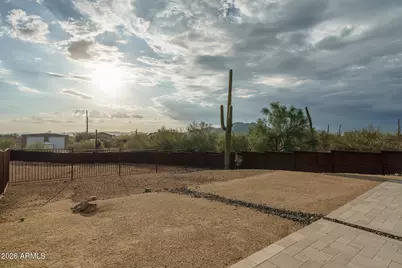 39722 N New River Road, Phoenix, AZ 85086 - Photo 45