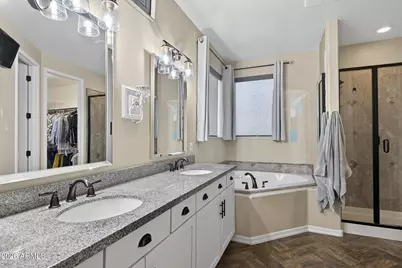 39722 N New River Road, Phoenix, AZ 85086 - Photo 21