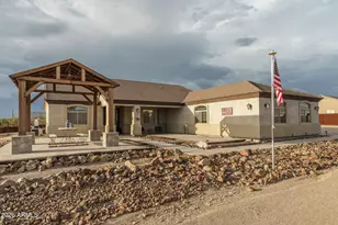 39722 N New River Rd, Phoenix, AZ 85086 - Photo 53