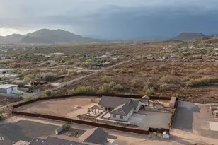 39722 N New River Rd, Phoenix, AZ 85086 - Photo 73