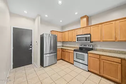 1225 N 36th Street #1140, Phoenix, AZ 85008 - Photo 11