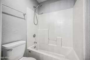 860 N McQueen Rd, Chandler, AZ 85225 - Photo 23