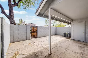 860 N McQueen Rd, Chandler, AZ 85225 - Photo 35