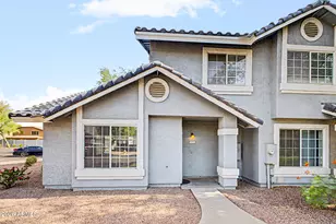 860 N McQueen Rd, Chandler, AZ 85225 - Photo 1