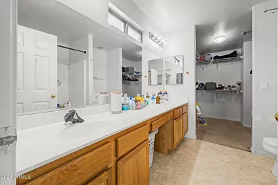 3243 W Jessica Lane, Phoenix, AZ 85041 - Photo 15