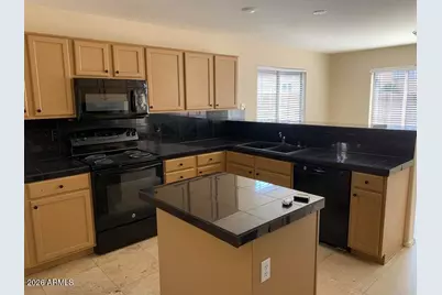 15071 W Heritage Oak Way, Surprise, AZ 85374 - Photo 9
