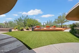 6111 N Palo Cristi Rd, Paradise Valley, AZ 85253 - Photo 35