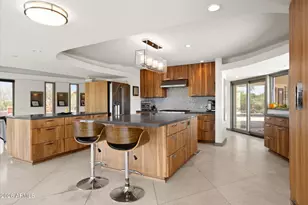 6111 N Palo Cristi Rd, Paradise Valley, AZ 85253 - Photo 9