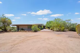 6111 N Palo Cristi Rd, Paradise Valley, AZ 85253 - Photo 1