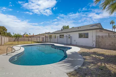 8426 E Monterey Way, Scottsdale, AZ 85251 - Photo 41