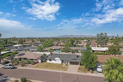8426 E Monterey Way, Scottsdale, AZ 85251 - Photo 47