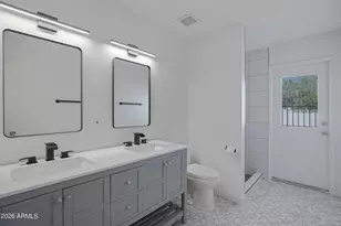 8426 E Monterey Way, Scottsdale, AZ 85251 - Photo 21