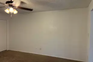 602 W Wickieup Ln, Phoenix, AZ 85027 - Photo 5