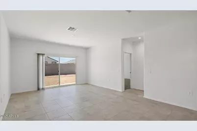 2673 W Sylvan Avenue, Apache Junction, AZ 85120 - Photo 9