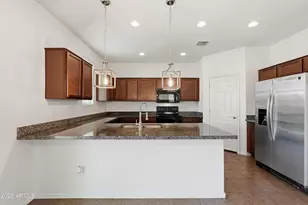 16801 W Moreland St, Goodyear, AZ 85338 - Photo 5