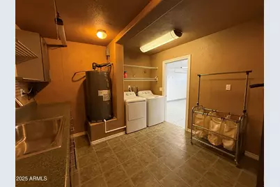 4032 E Hartford Avenue, Phoenix, AZ 85032 - Photo 13
