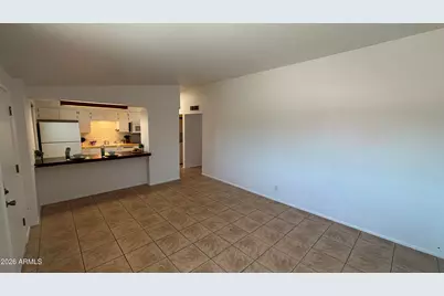10370 W Oakmont Drive, Sun City, AZ 85351 - Photo 5