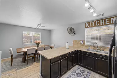 23814 W Desert Bloom Street, Buckeye, AZ 85326 - Photo 9