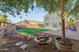 23814 W Desert Bloom St, Buckeye, AZ 85326 - Photo 27