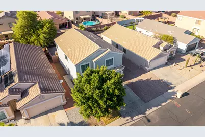 23814 W Desert Bloom Street, Buckeye, AZ 85326 - Photo 33