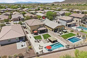 7672 W Fetlock Trail, Peoria, AZ 85383 - Photo 9