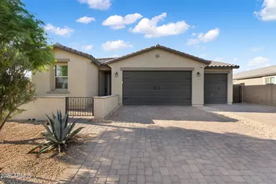 24194 W Whyman Avenue, Buckeye, AZ 85326 - Photo 5