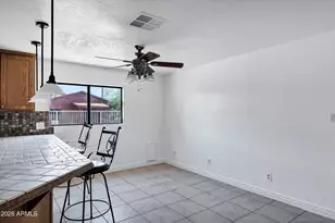 3235 E Sunnyside Ln, Phoenix, AZ 85032 - Photo 9