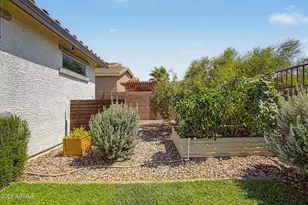 7658 S Sorrell Ln, Gilbert, AZ 85298 - Photo 31