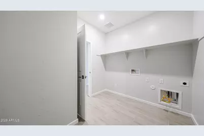 23069 W Irma Lane, Surprise, AZ 85387 - Photo 11