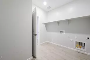23069 W Irma Ln, Surprise, AZ 85387 - Photo 11