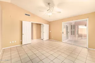 15221 N 87th Dr, Peoria, AZ 85381 - Photo 21