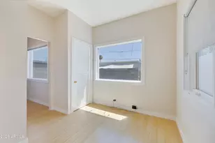 2029 N Richland St, Phoenix, AZ 85006 - Photo 23