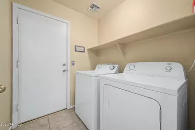 49 W Nolana Place, San Tan Valley, AZ 85143 - Photo 27