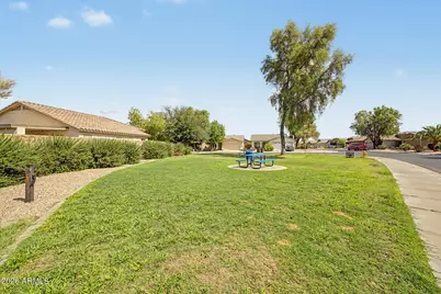 49 W Nolana Place, San Tan Valley, AZ 85143 - Photo 35