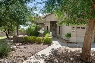 241 S Equestrian Ct, Gilbert, AZ 85296 - Photo 11