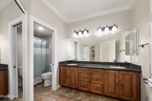 241 S Equestrian Ct, Gilbert, AZ 85296 - Photo 49