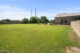 241 S Equestrian Ct, Gilbert, AZ 85296 - Photo 79