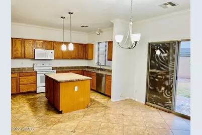 1704 S Falcon Drive, Gilbert, AZ 85295 - Photo 5