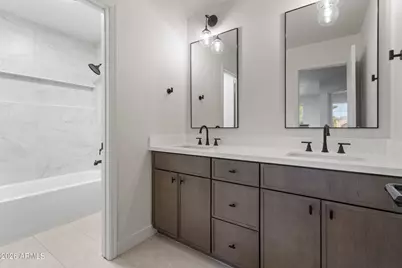 4319 W Creedance Boulevard, Glendale, AZ 85310 - Photo 25