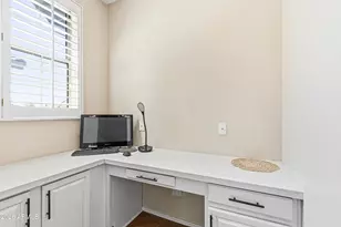 3229 W Buckhorn Trail, Phoenix, AZ 85083 - Photo 33