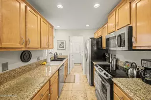 1121 E Cochise Dr, Phoenix, AZ 85020 - Photo 11