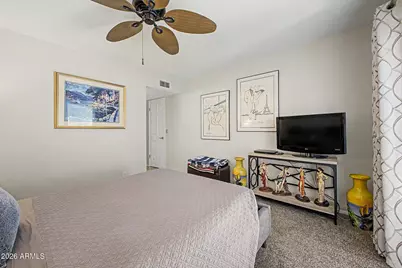 1121 E Cochise Drive, Phoenix, AZ 85020 - Photo 17