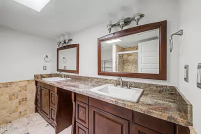 6133 E Mountain View Road, Paradise Valley, AZ 85253 - Photo 37