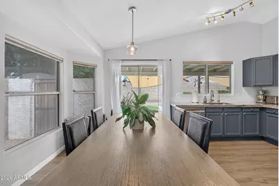 21625 N 30th Avenue, Phoenix, AZ 85027 - Photo 13