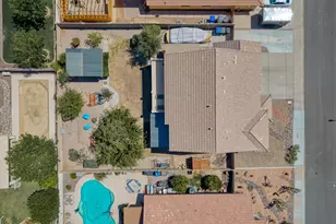 577 N Newport St, Chandler, AZ 85225 - Photo 39