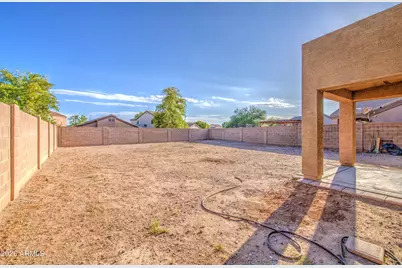 11217 W Brittlewood Drive, Phoenix, AZ 85037 - Photo 25